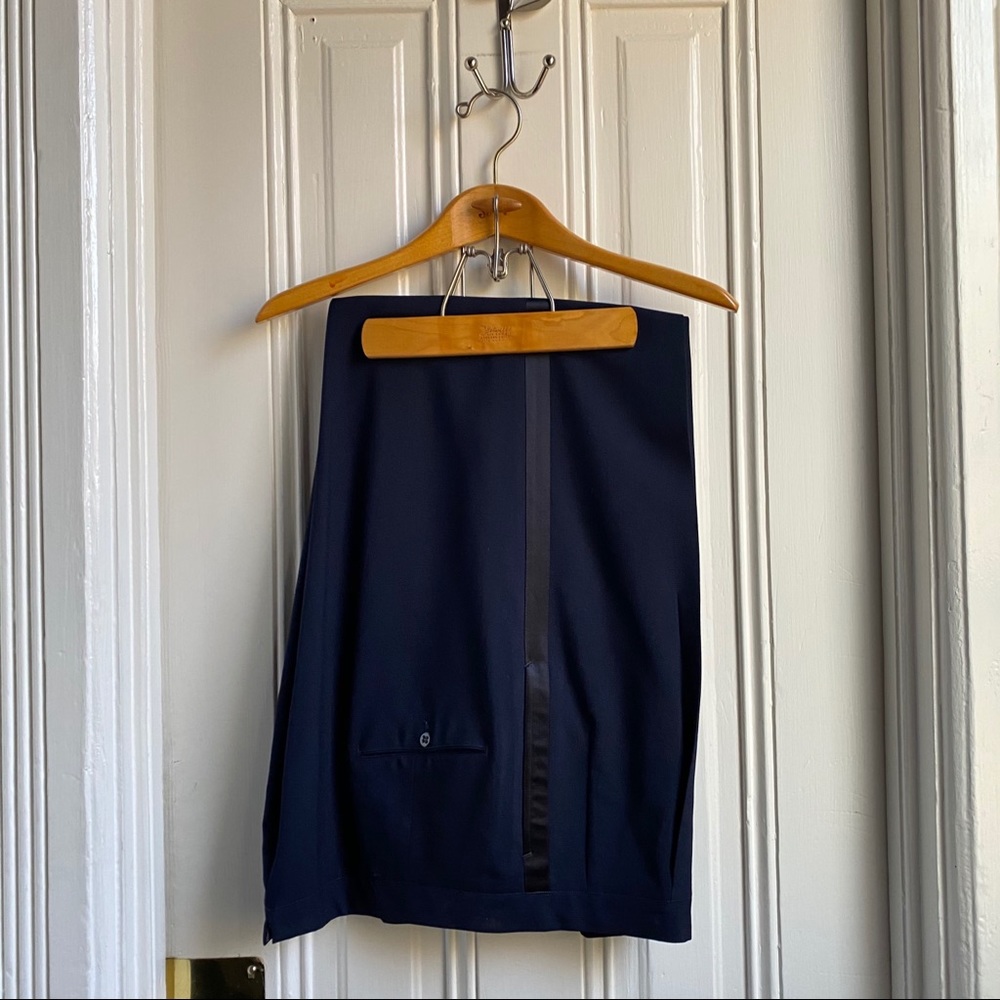 Kepple & Kepple of Greenwhich Navy Tuxedo Suit - Picture 7 of 12